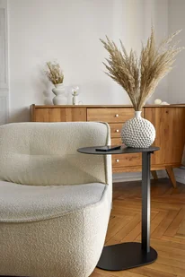 Stolik pomocniczy do kanapy Ovelo Maxi - Ławy i stoliki kawowe - miniaturka - grafika 1