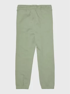 Spodnie i spodenki dla dziewczynek - Vero Moda Girl Spodnie dresowe Octavia 10280740 Zielony Relaxed Fit - grafika 1