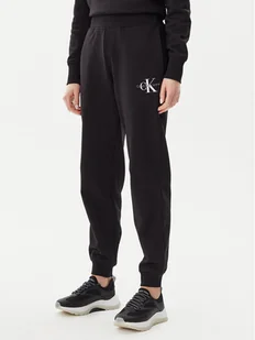 Calvin Klein Jeans Spodnie dresowe Monologo J20J225354 Czarny Slim Fit - Spodnie sportowe damskie - miniaturka - grafika 1