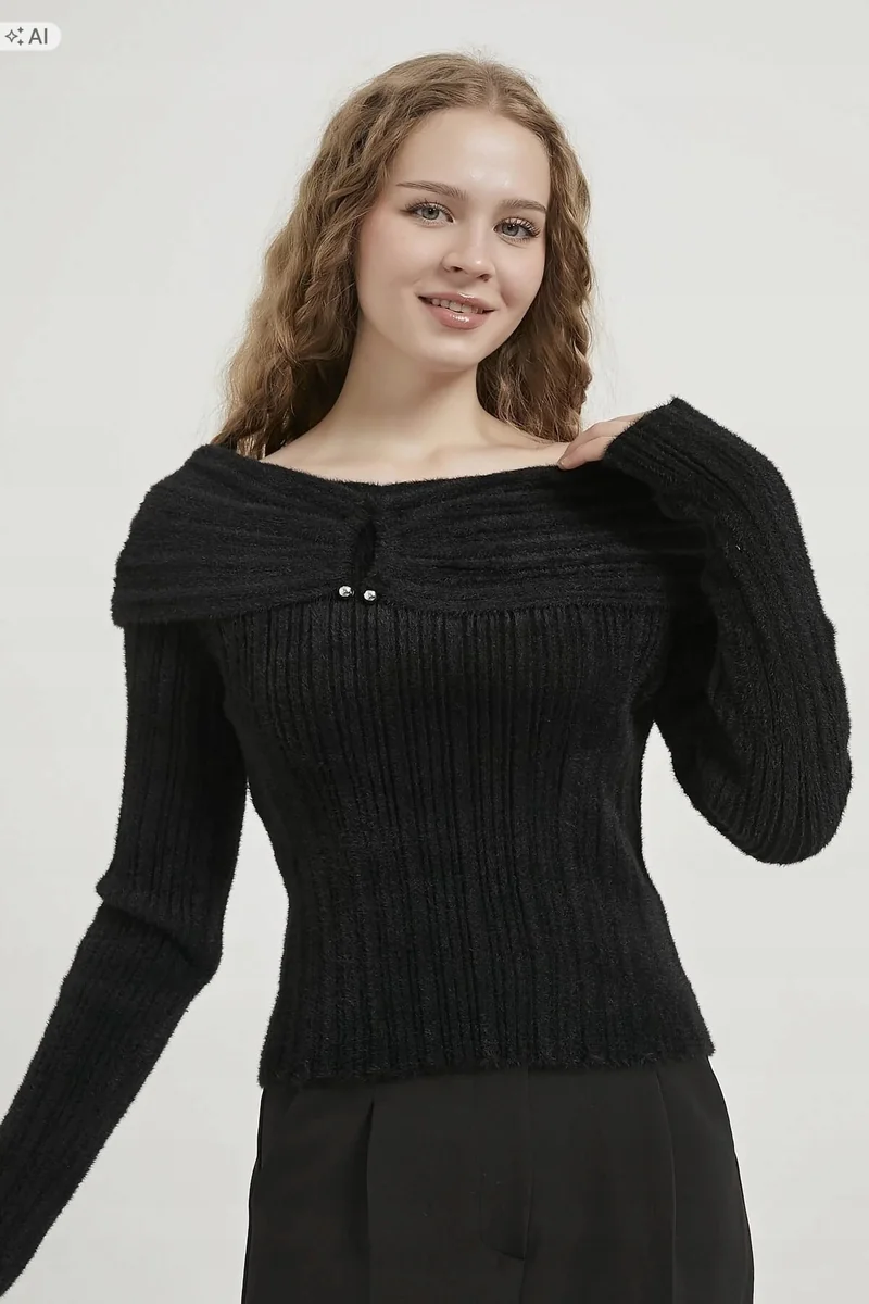 CZARNY PLECIONY SWETER Z ODKRYTYMI RAMIONAMI ELEGANCKI 5IA