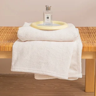 Koc 200 x 220 Pluszowy Mikrofibra Willy Kremowy - Koce - miniaturka - grafika 6