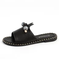 Klapki i japonki damskie - Czarne płaskie klapki damskie Vinceza 17160 - miniaturka - grafika 1