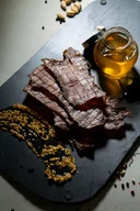 Zdrowa żywność - Jerky suszone mięso z Kurczaka o smaku Miód Musztarda 250g Meat - miniaturka - grafika 1