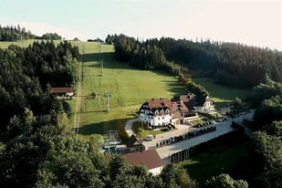 Odpoczynek w górach - Kompleks Beskid - Czasopisma - miniaturka - grafika 1