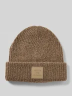 Czapki damskie - Czapka beanie z brzegiem i naszywką model ‘PYRON’ - miniaturka - grafika 1