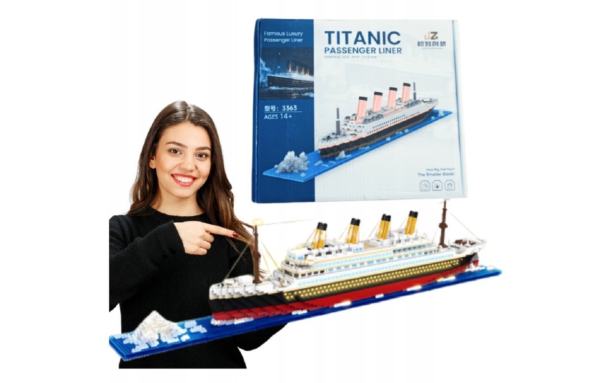 Klocki konstrukcyjne DIKOM zestaw 1878 el. model Statek Titanic PUDEŁKO