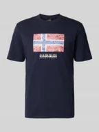 Koszulki męskie - T-shirt z nadrukiem z logo model ‘DRAPEAU’ - miniaturka - grafika 1