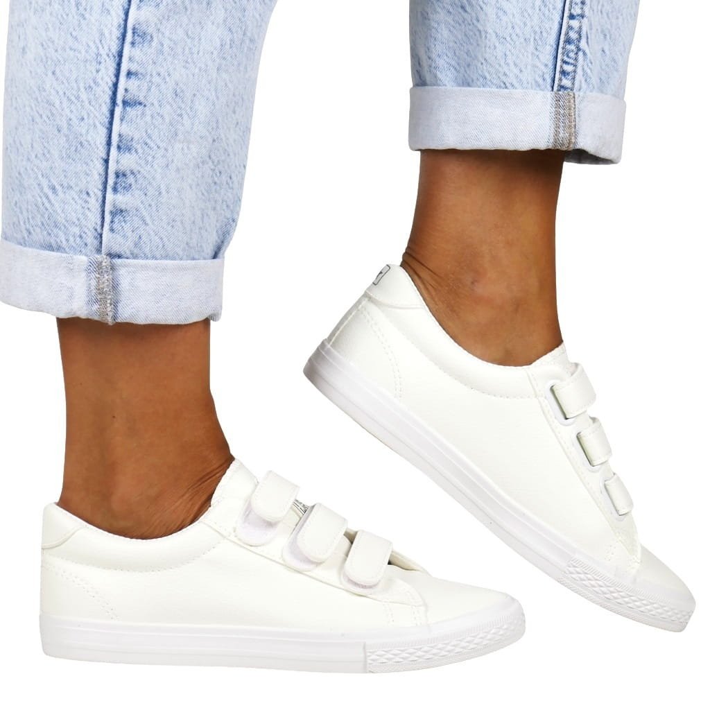 TRAMPKI TENISÓWKI DAMSKIE NA RZEPY NEWS 5790 BIAŁE