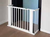 Zabezpieczenia dla dzieci - BRAMKA OCHRONNA BARIERKA ZABEZPIECZAJĄCA NA SCHODY DRZWI KOMINEK do 141 cm - miniaturka - grafika 1