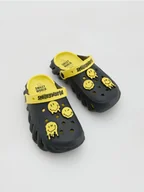 Buty dla chłopców - Reserved - Klapki SmileyWorld® - czarny - miniaturka - grafika 1