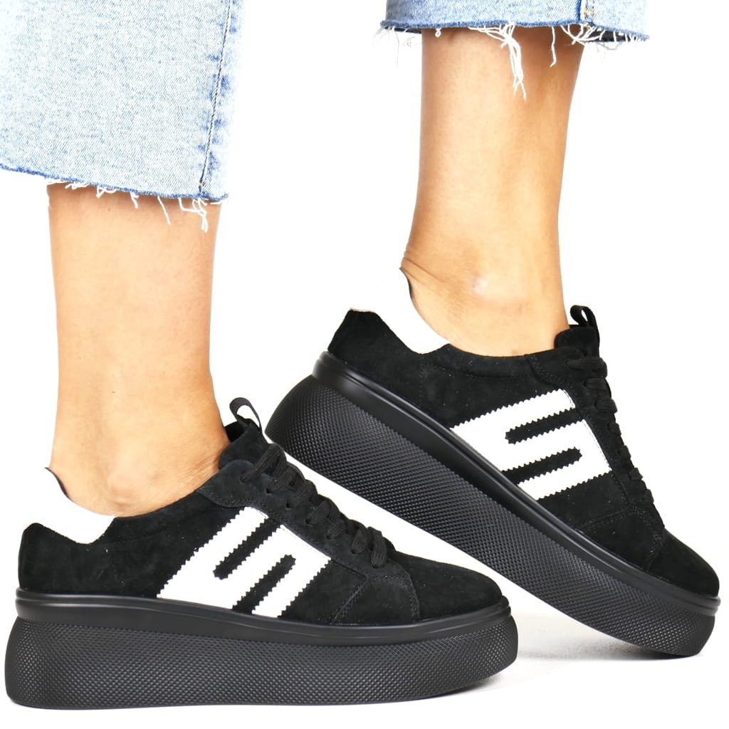 DAMSKIE SNEAKERSY SKÓRZANE PÓŁBUTYNA GRUBEJ PODESZWIE FILIPPO 7175 CZARNE