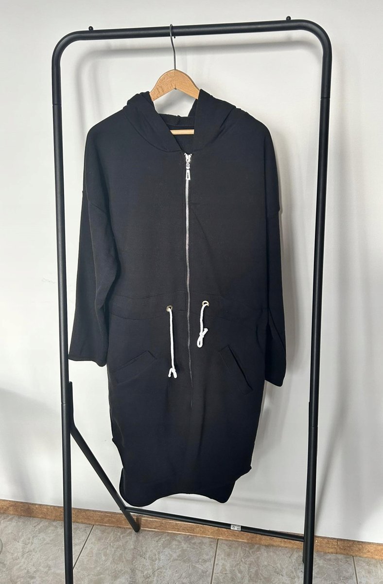 Damska Bluza Długa Czarna Rozmiar Uniwersalny (42-48) *Made In Italy