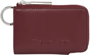 Calvin Klein Damski uchwyt na karty z wytłoczonym logo K60K612441, fioletowy (Oxblood), jeden rozmiar, Fioletowy (Oxblood), Rozmiar Uniwersalny - Portfele - miniaturka - grafika 1