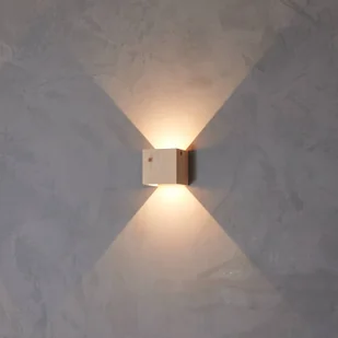 LeuchtNatur Cubus kinkiet zewnętrzny LED, sosna - Lampy ogrodowe - miniaturka - grafika 1