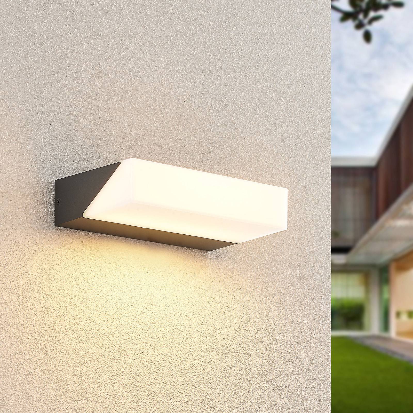 Kinkiet zewnętrzny LED Golnar Lucande, czarny, aluminium, nowoczesny