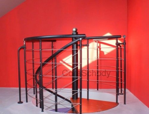 Balustrada metalowa do schodów kręconych CORA model Bawaria