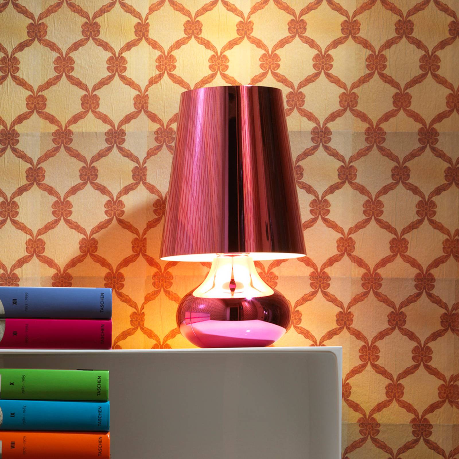Kartell Cindy lampa stołowa LED, różowy metallic