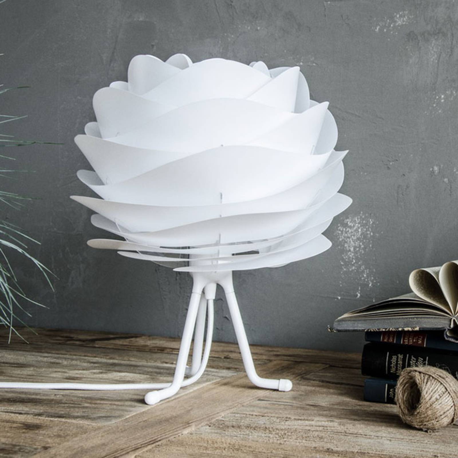 UMAGE Carmina Mini lampa stołowa biała/biała