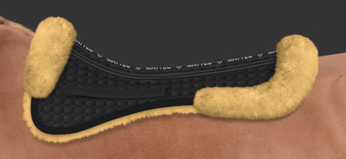 Mattes Podkładka pod siodło ujeżdżeniowe z futrem naturalnym Correction System