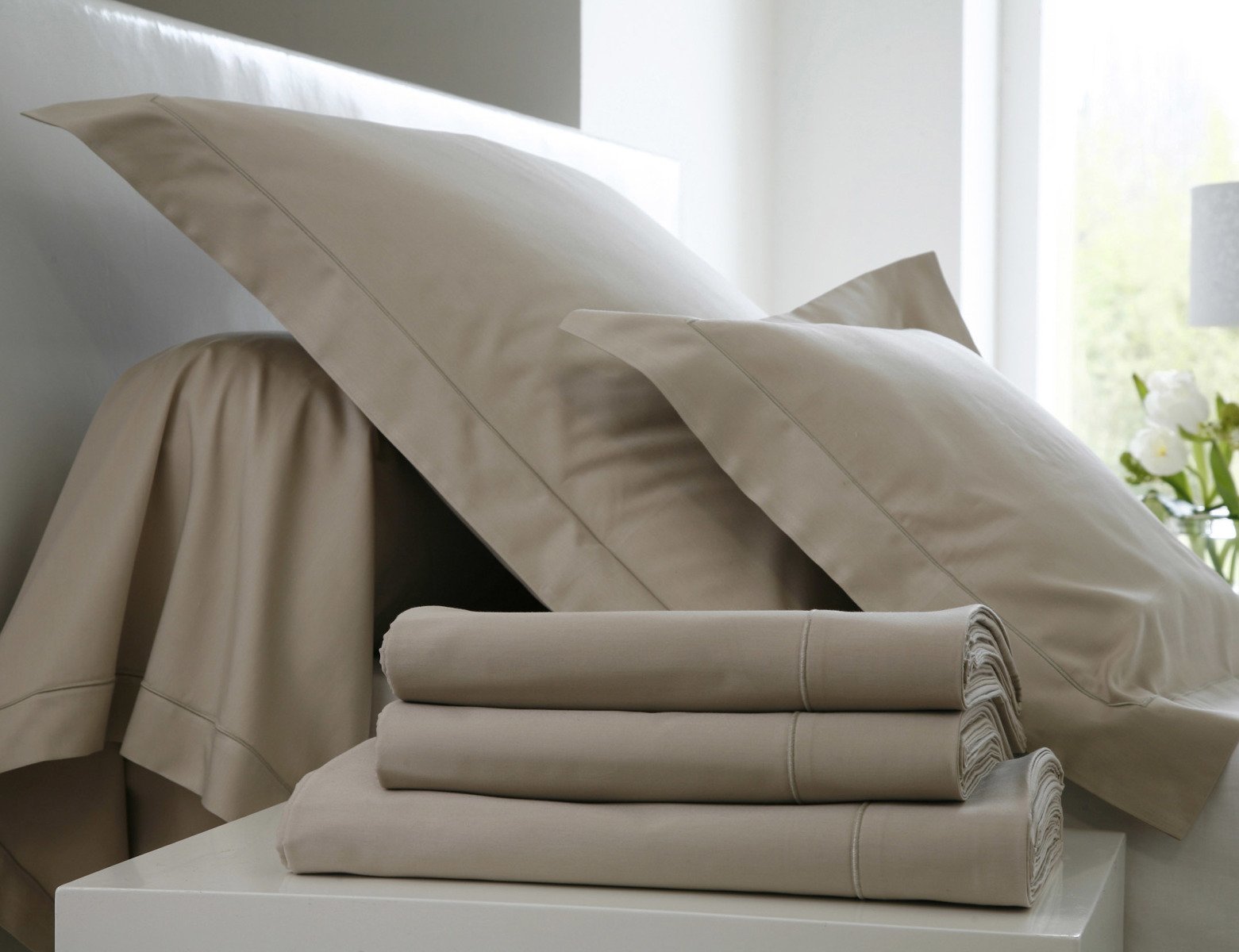 Blanc Des Vosges Prześcieradło satynowe bez ściągacza UNI Latte