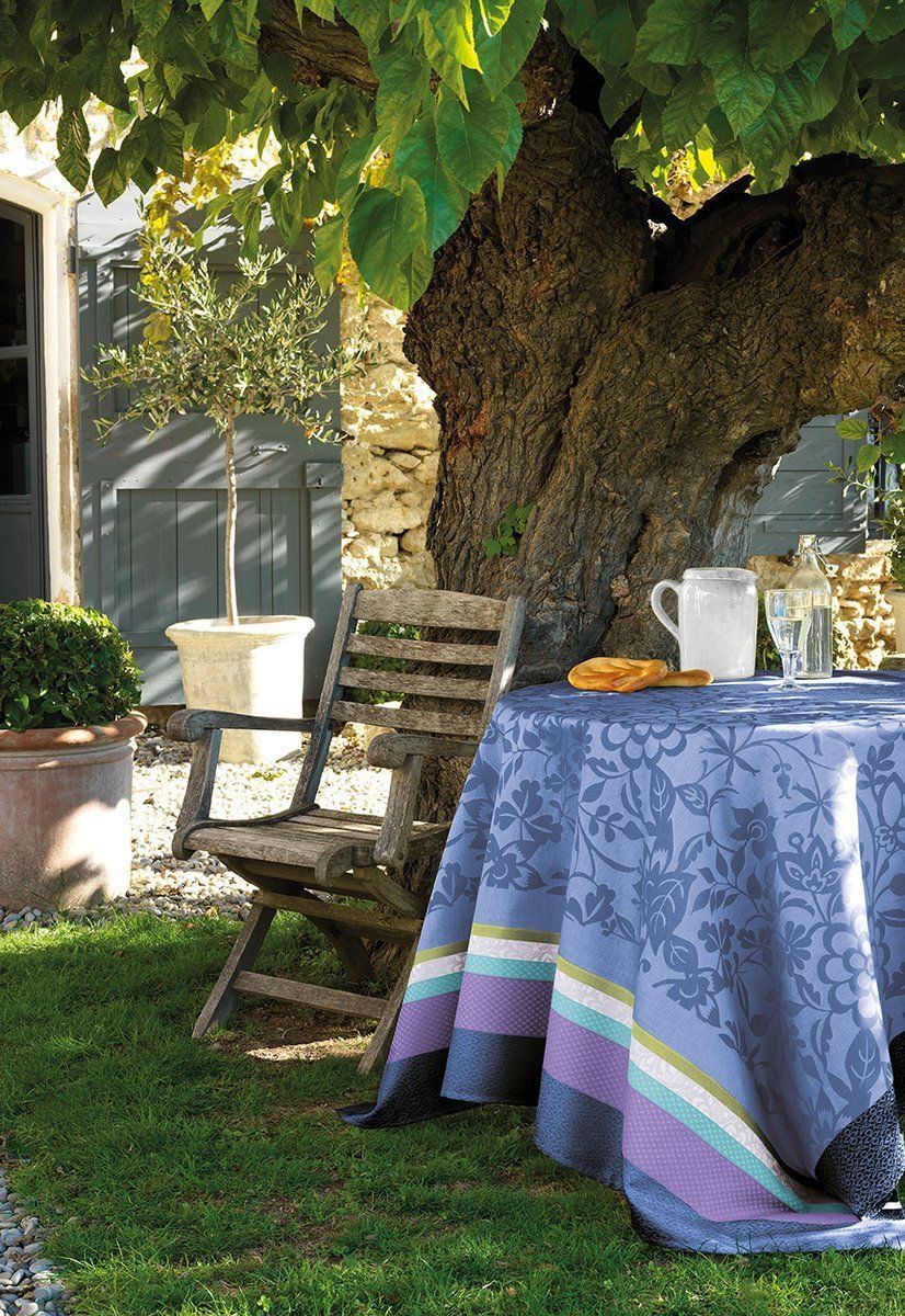 Le Jacquard Fran ais Obrus żakardowy powlekany Provence Enduite Niebieski