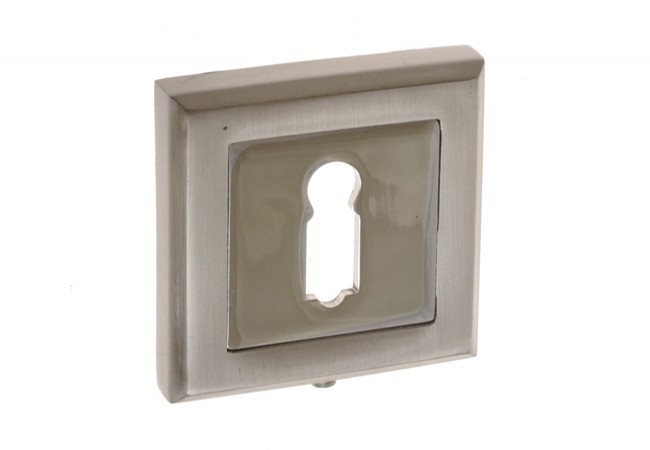 Szyld kwadratowy KL nikiel-satyna/chrom (LARGO, HELEN,COROLLA)