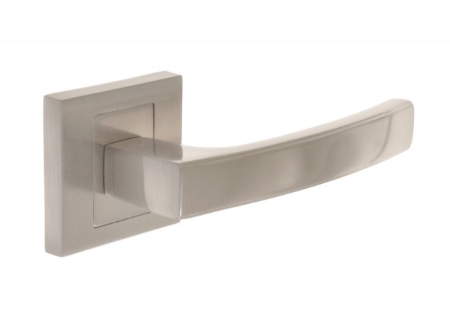 Klamka INFINITY HERMES z rozetą kwadratową satyna (KHR 300)