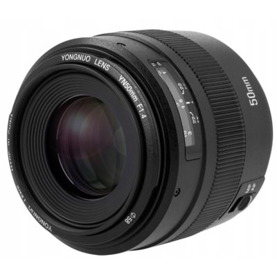 Yongnuo 50 mm f/1.4 Canon EF