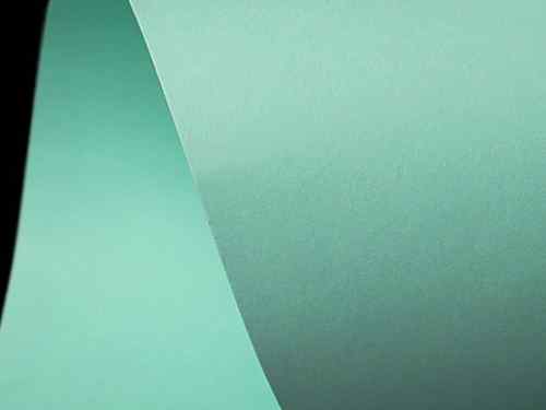Vida Paper Jasny zielony, gładki papier offsetowy. , 270 g/m3, 64x92cm, Kaskad Leafbird Green. Karton ozdobny, 1 arkusz