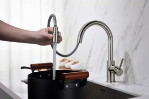 BLUE WATER PLAZA kolor STALI BATERIA Z WYCIĄGANĄ WYLEWKĄ kolor STALI