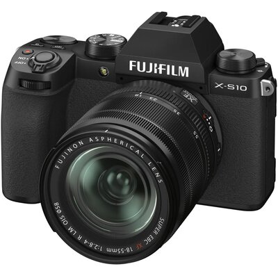Fuji X-S10 + XF 18-55mm f/2.8-4.0 OIS R