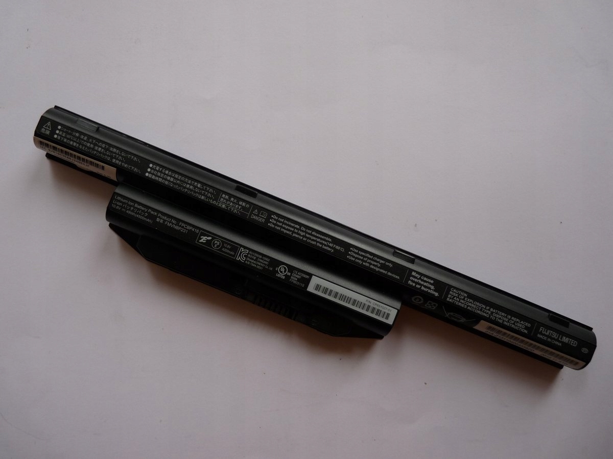 Fujitsu MAIN BATTERY 6 CELLS) 4500MAH
