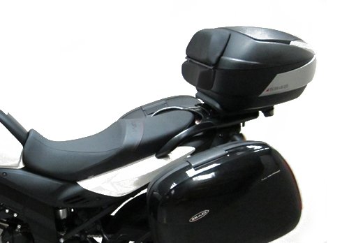 SHAD S0VS12ST zestaw montażowy do obudowy Suzuki V Strom Dl 650 2004-2011, czarny