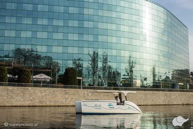 City boats Rejs katamaranem solarnym po Odrze dla Dwojga Wrocław