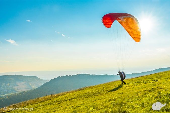 Lotyparalotnią.pl Lot paralotnią dla przyjaciół