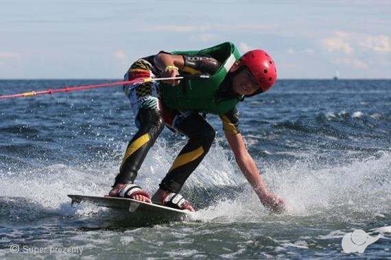 EASY SURF Kurs Indywidualny Wakeboardingu