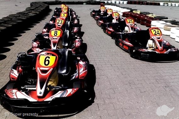 Le mans Jazda gokartem we Wrocławiu Bielany