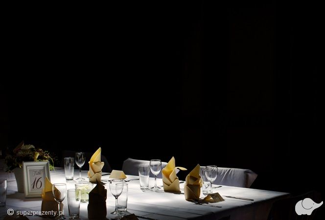 Restauracja weranda Kolacja w ciemności w Restauracji Czarny Diament w Bydgoszczy