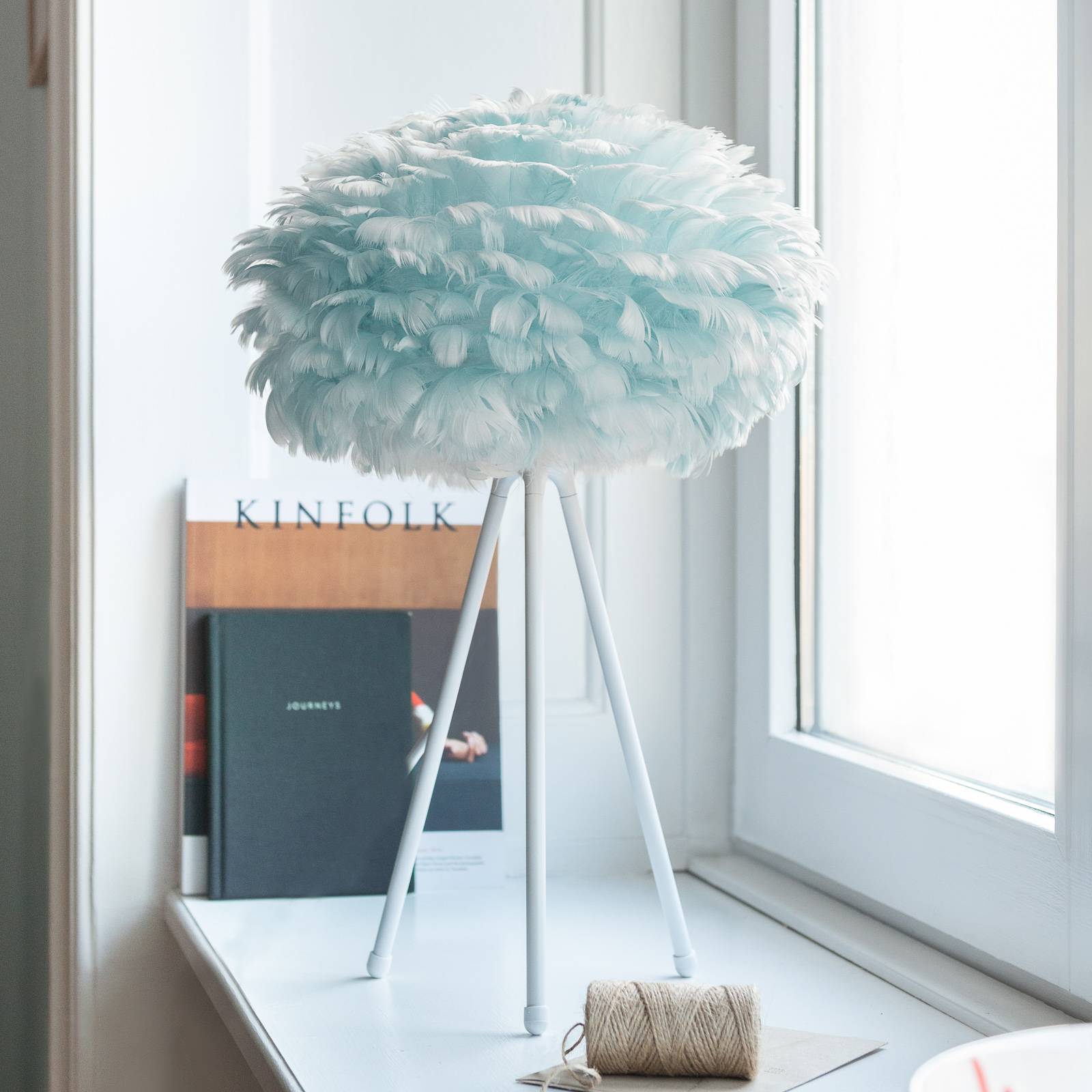 UMAGE Eos mini lampa stołowa niebieska trójnóg