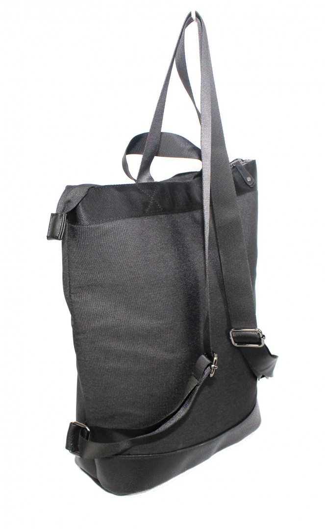 Stylowy i Elegancki Plecak Wodoodporny Jennifer Jones JJ4097 CZARNY