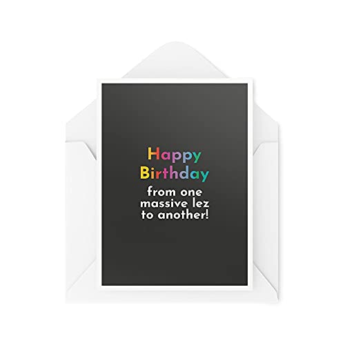 Tongue in Peach Śmieszne kartki urodzinowe karta lesbijska z One Massive Lez To Another LGBTQ+ baner profanity dla niej Bestie Colleague nowość CBH526 TIP_CARDS_CBH526
