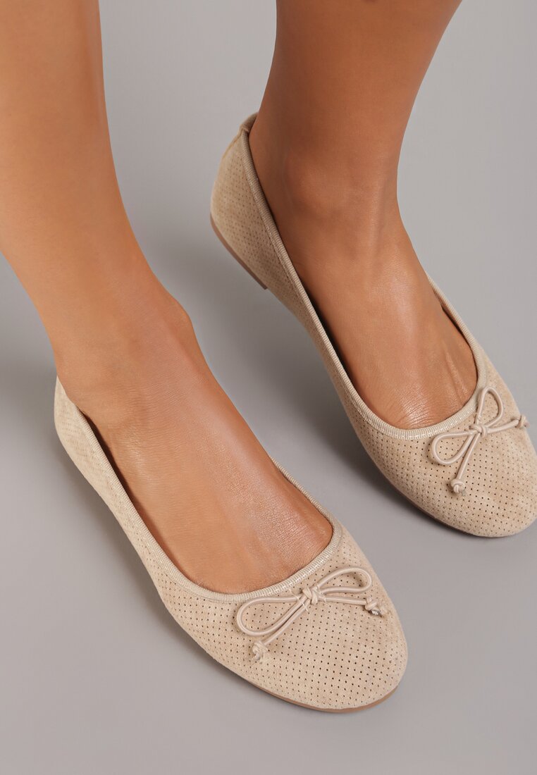 Beżowe Balerinki Sthugnaela