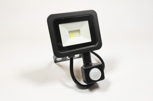Zdjęcia - Żyrandol / lampa SuperLED Naświetlacz LED halogen z czujnikiem ruchu 10W/800lm/IP65 biała zimna 