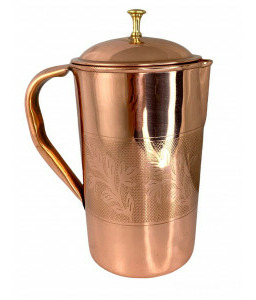 Dzbanek miedziany gładki z tłoczonym roślinnym motywem i mosiężnym knotem 1 5 L Ayur Water [SE 254]