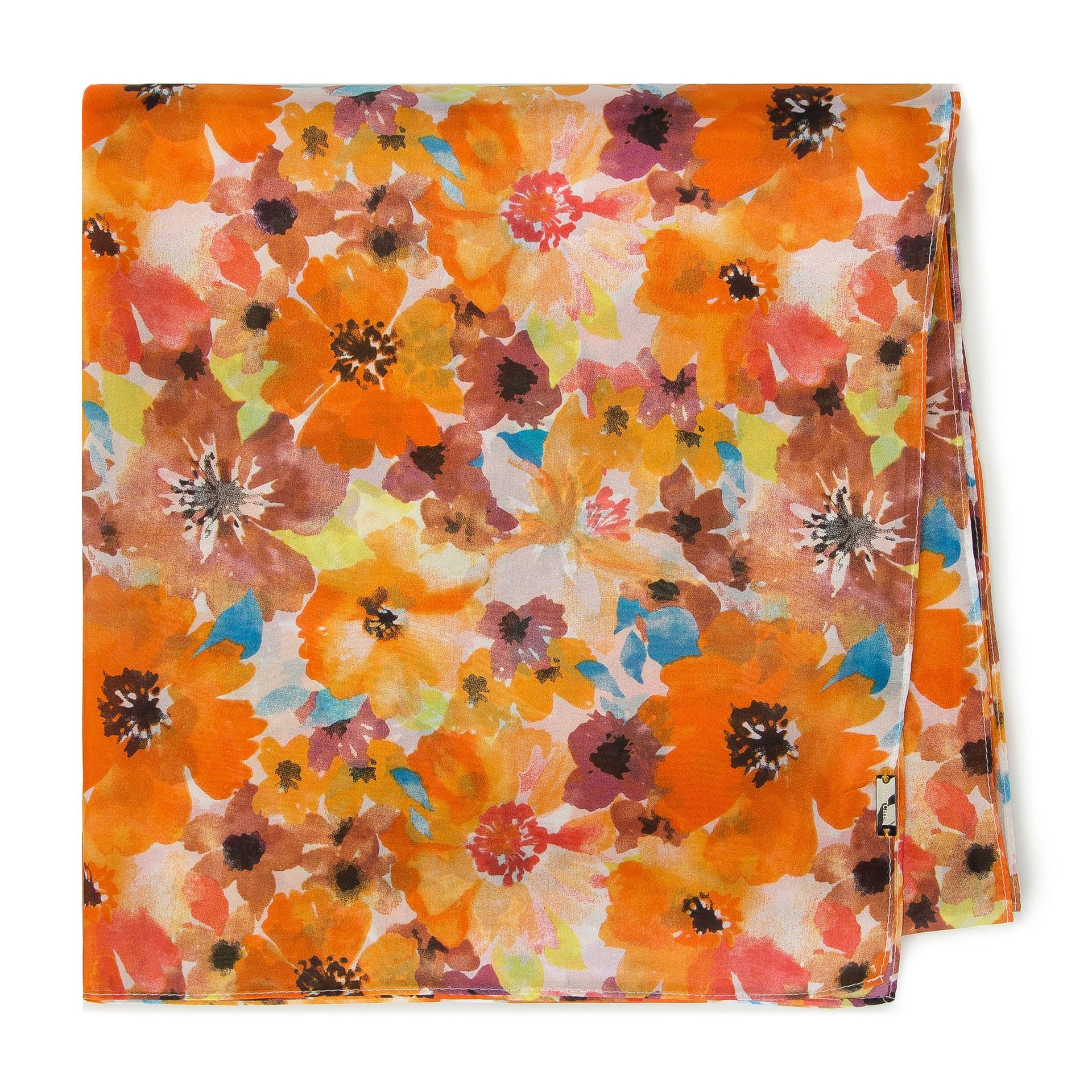 Damski szal z połyskliwej tkaniny w kwiaty