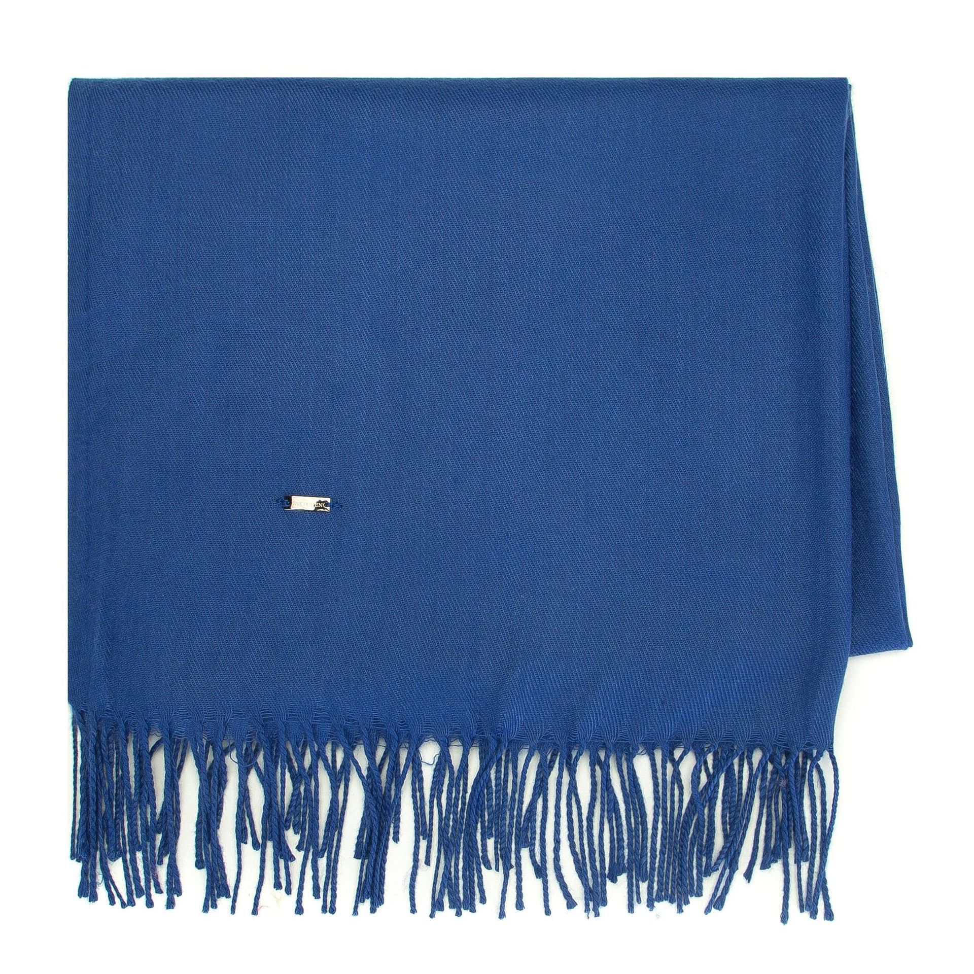 Damski szal z frędzlami