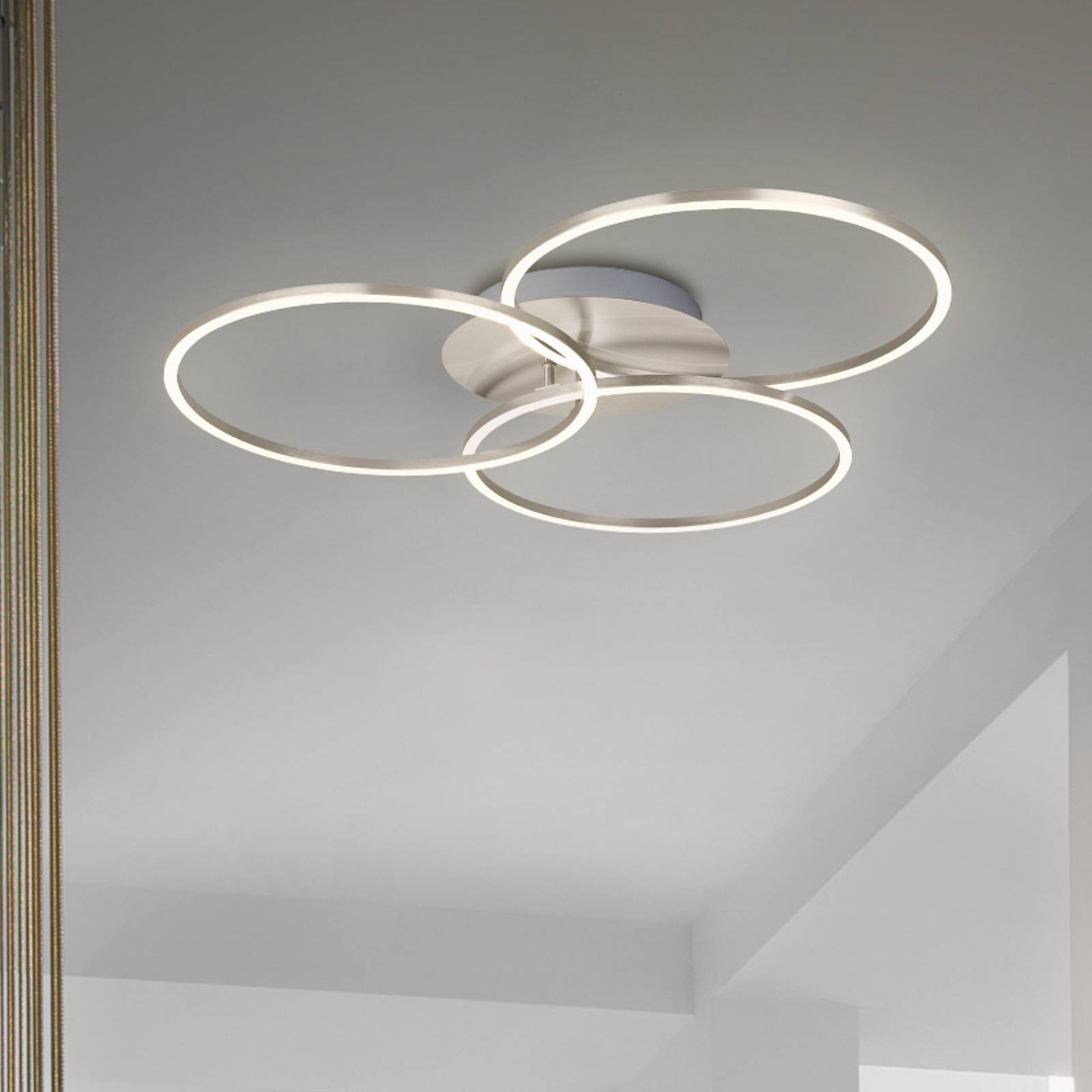 Briloner Lampa sufitowa Frame Ring Switch dim nikiel 3-pkt.