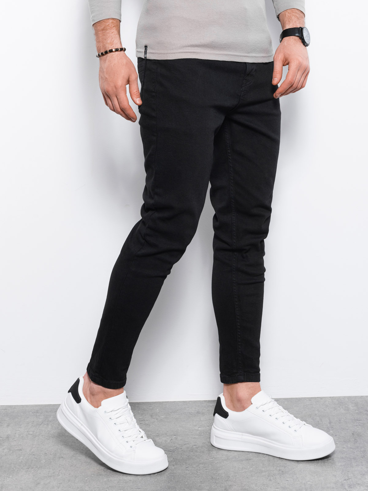 Spodnie męskie jeansowe o kroju SLIM FIT - czarne V11 P1058