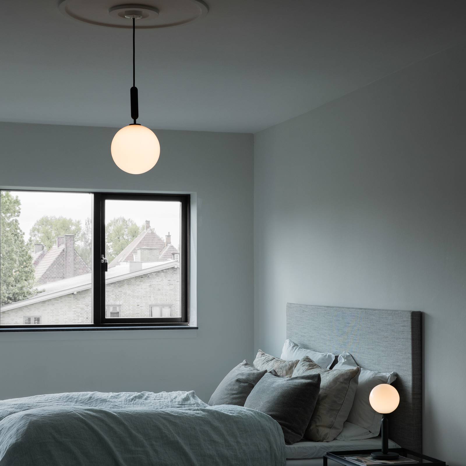 Nuura Aps Nuura Miira 1 Large lampa wisząca 1-punktowa szara