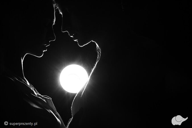 Ważne Miejsce Bistro & Tajemnica Ciemności Spacer w ciemności w Katowicach